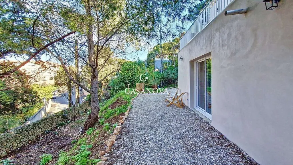 Terrazza - Villa with 5 Studios in Sete