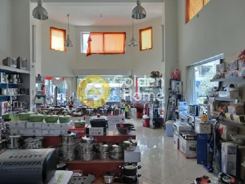 Pièces - Retail Unit with Large Storage in Ano Sourmena