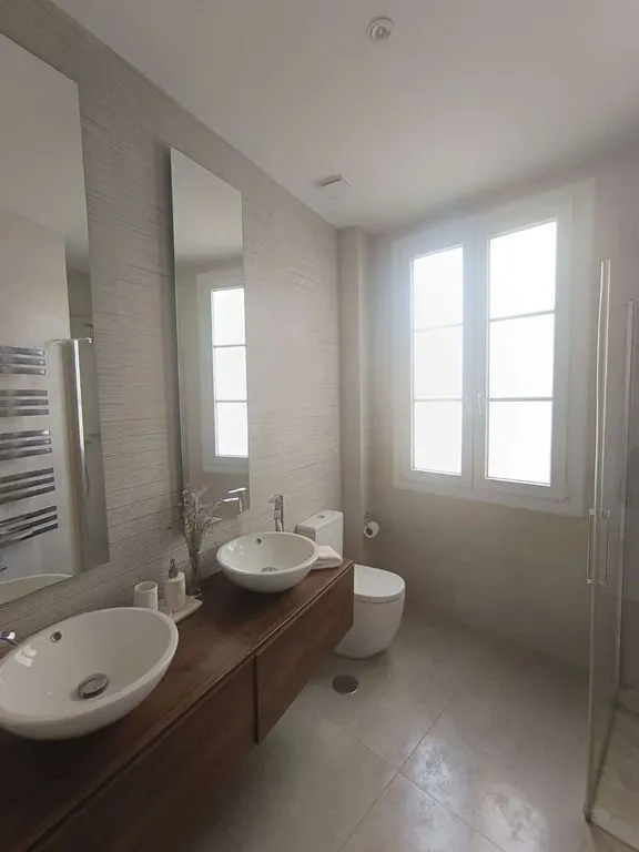 Vannitoad - Luxury Apartment with Cathedral Views in Málaga