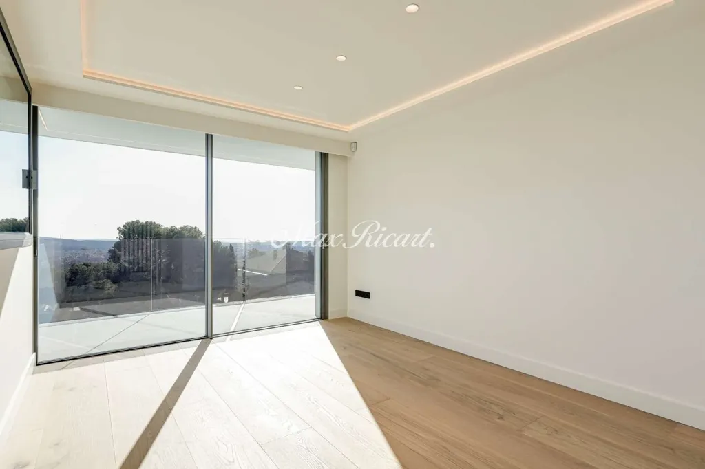 other_room