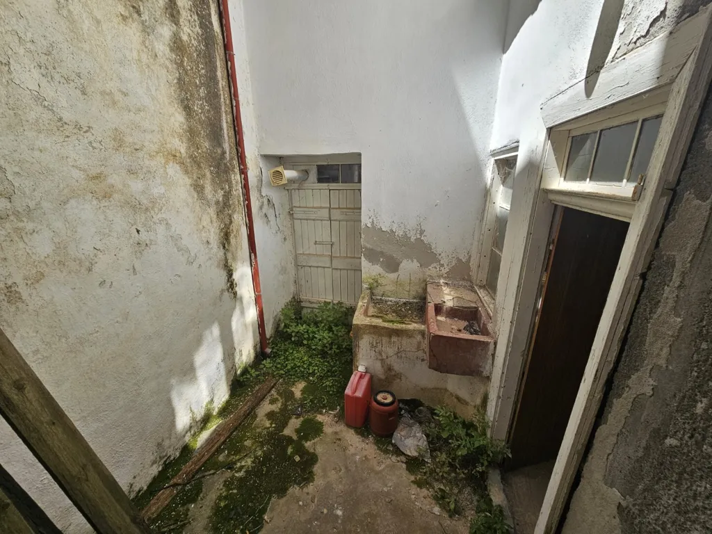 Giardino - Old Construction House with City View in Crete