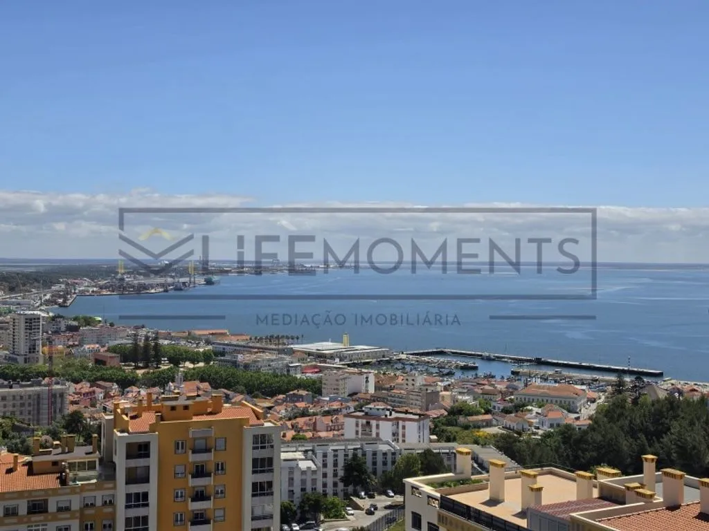 Balcone - Luxury Flat with Rooftop Bar in Setúbal