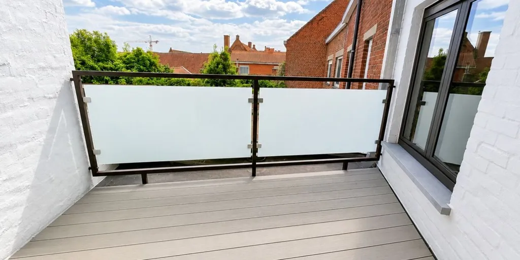 Balcon - Appartement énergétique avec terrasse à Kortrijk