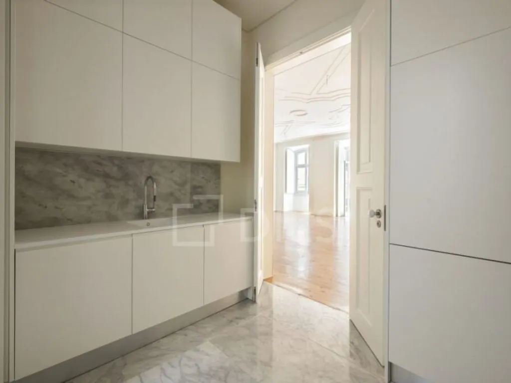 Kitchen - Luxury Apartment in Palacio Schindler, Lisbon