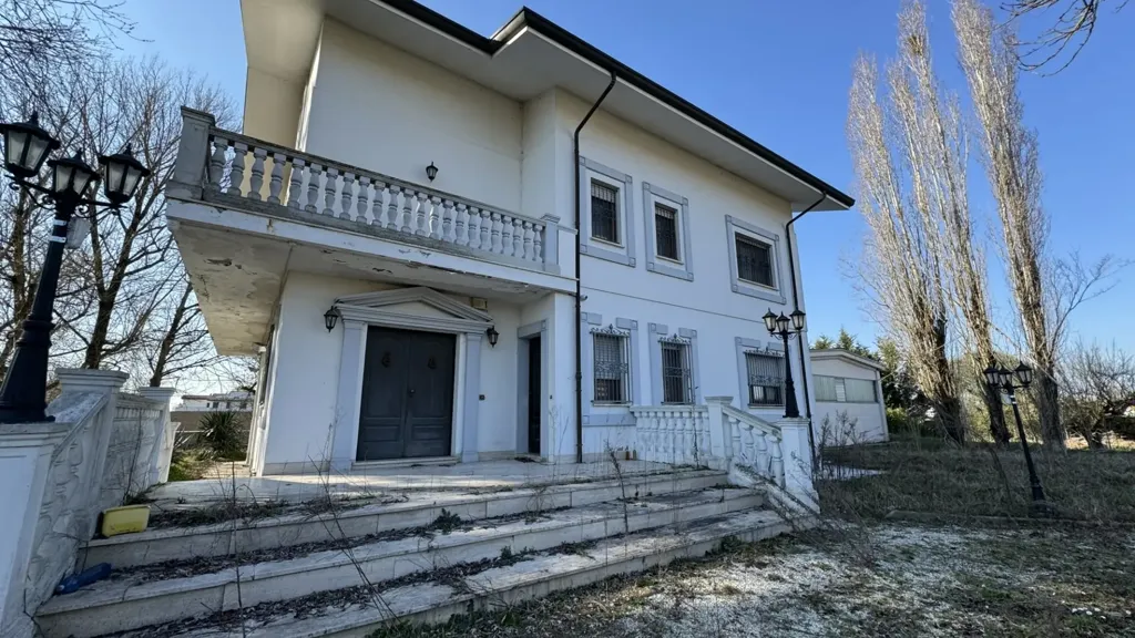 facade