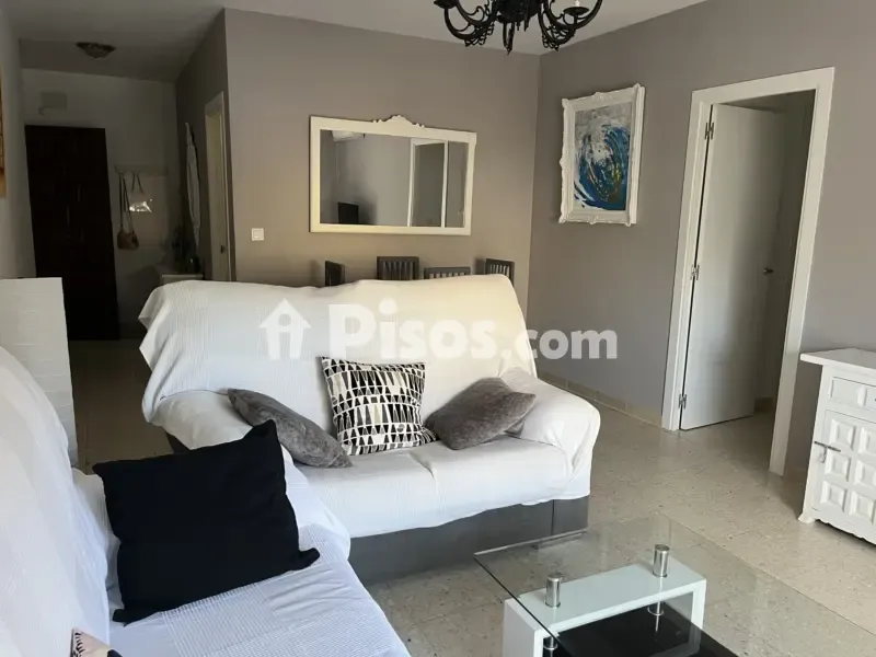 Séjour - Bright Apartment with Balcony in Central Location