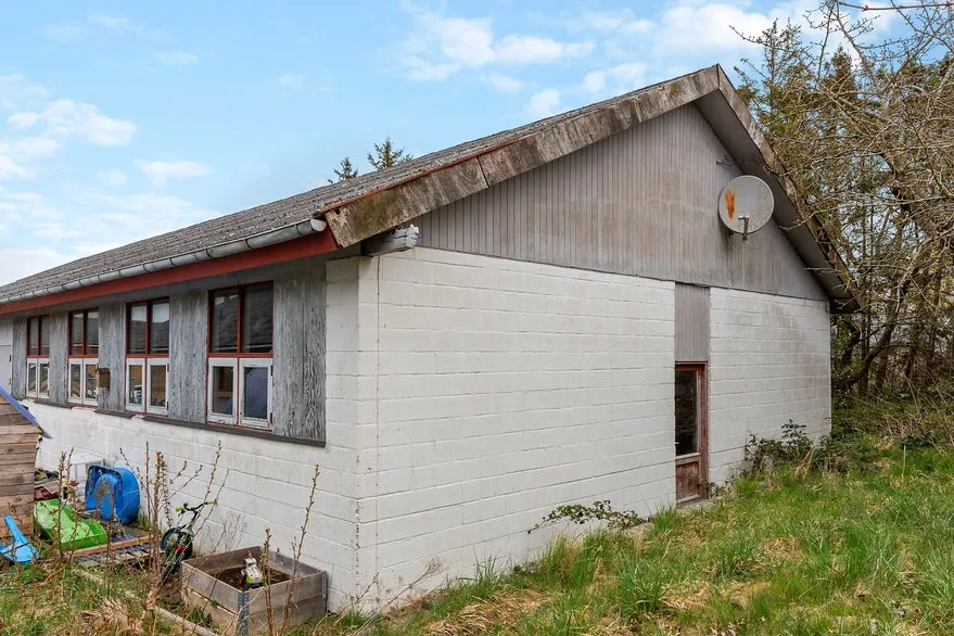 Esterno - Mixed-Use Property with Residential in Assens