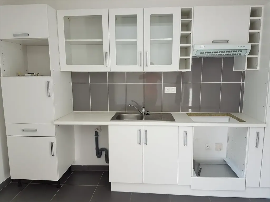 Cuisine - Appartement Duplex dans Corps de Ferme à Maing