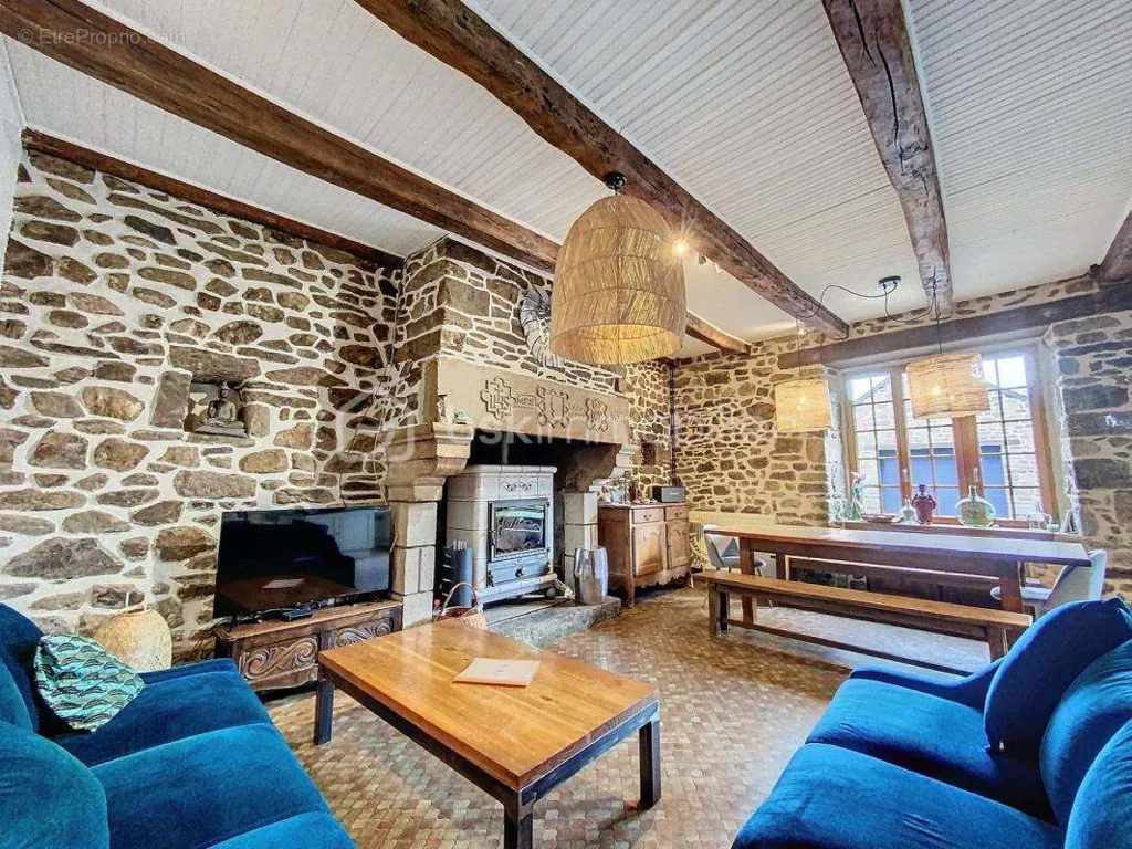 Elutuba - Charming Longère with Pool in Plouër-sur-Rance