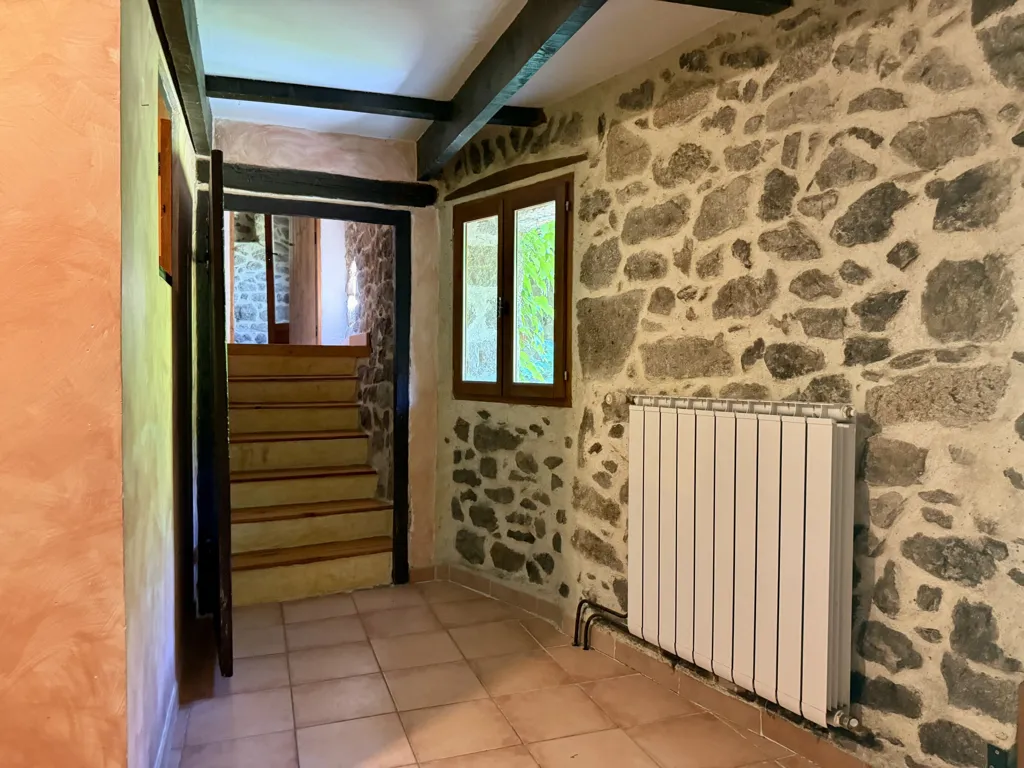 Esik - Authentic Hamlet House with Garden in Lentillères