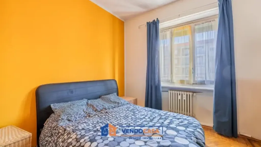 Chambres - Bright Apartment with Balcony in Turin