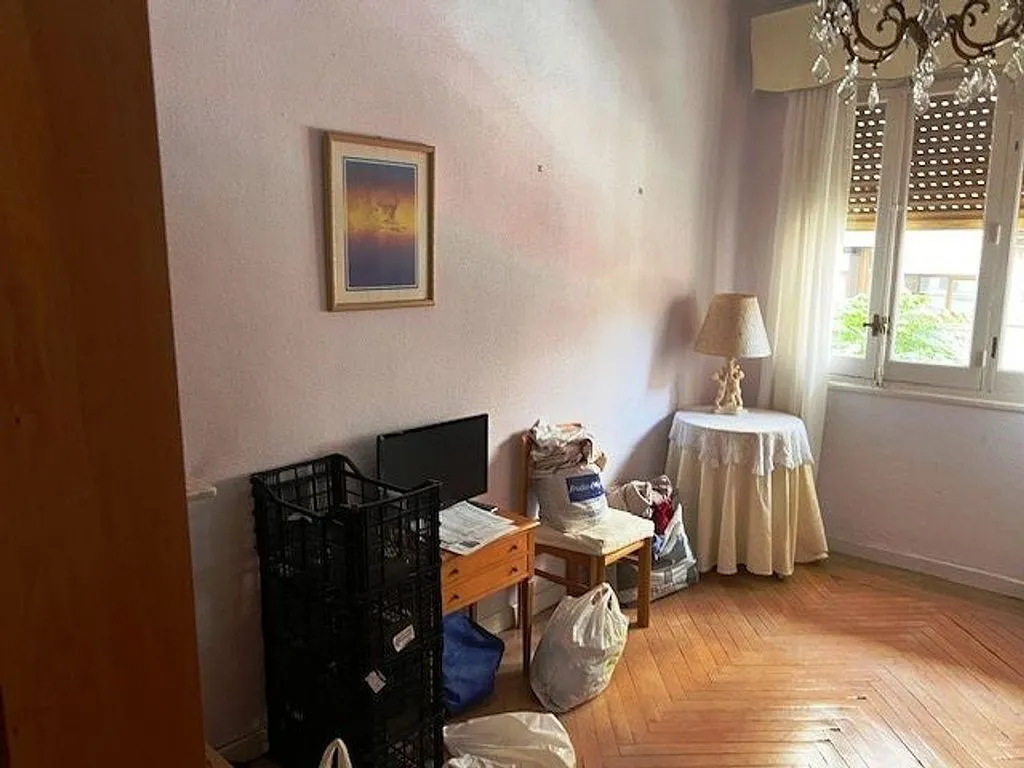 Chambres - Flat with South-Facing View in Ríos Rosas