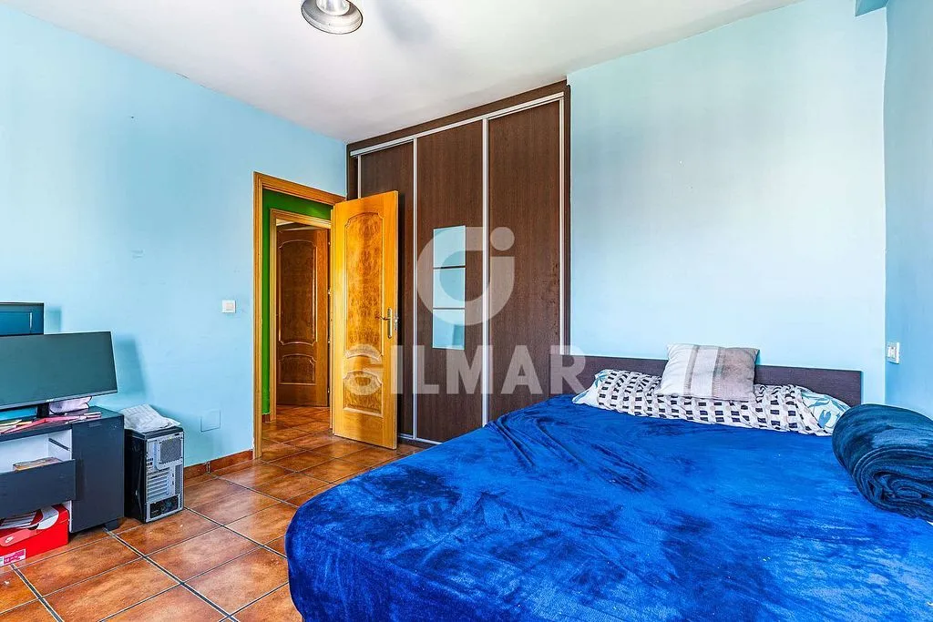 Chambres - Apartment with Terrace in Almendrales, Madrid