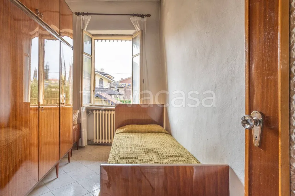 Chambres - Colonial House with Balcony in Centallo