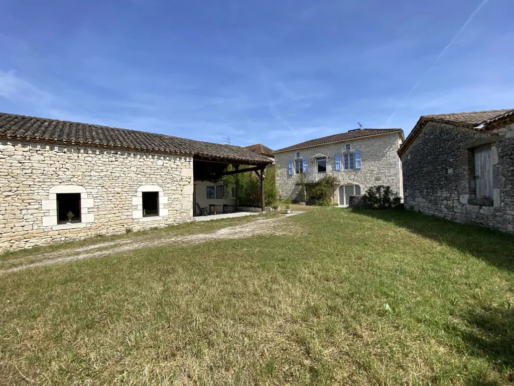 Exterior - Authentic Stone Farmhouses in Saint-Matré