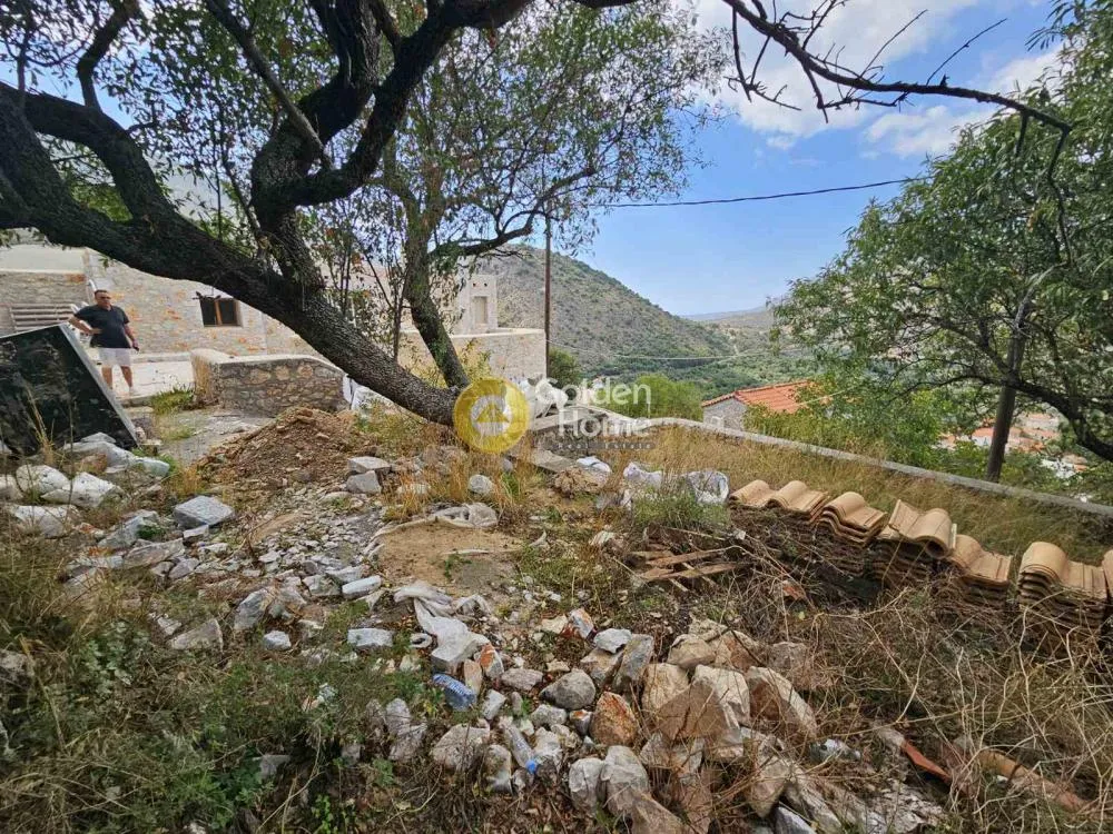 Aed - Two-Storey Stone Villa with Sea View in Vathý