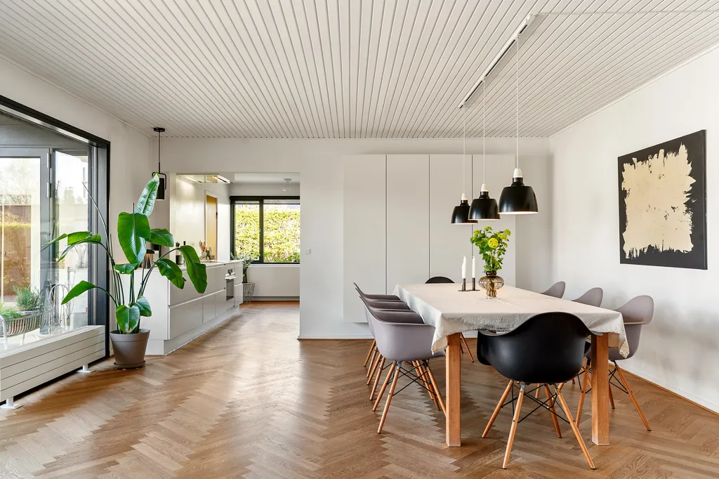 Salle à manger - Classically Styled Villa Near Water in Risskov