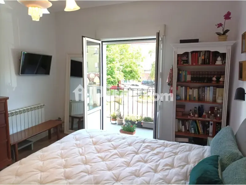 Chambres - Modernised Flat with East-West Orientation in Barreda