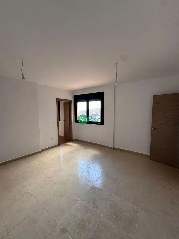 Pièces - Spacious Flat with Terrace in Magán