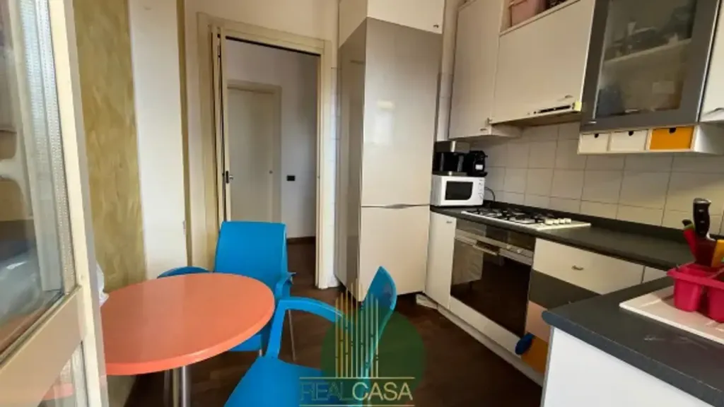 Cuisine - Bright Two-Bedroom Apartment in Brugherio