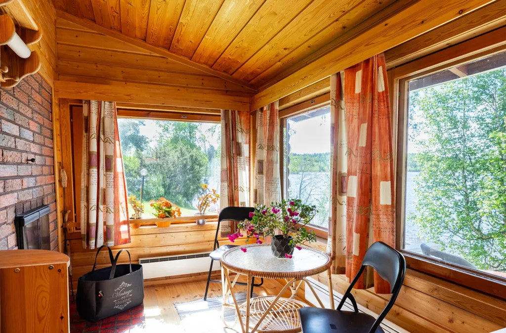 Séjour - Cottage with Private Beach in Ylöjärvi