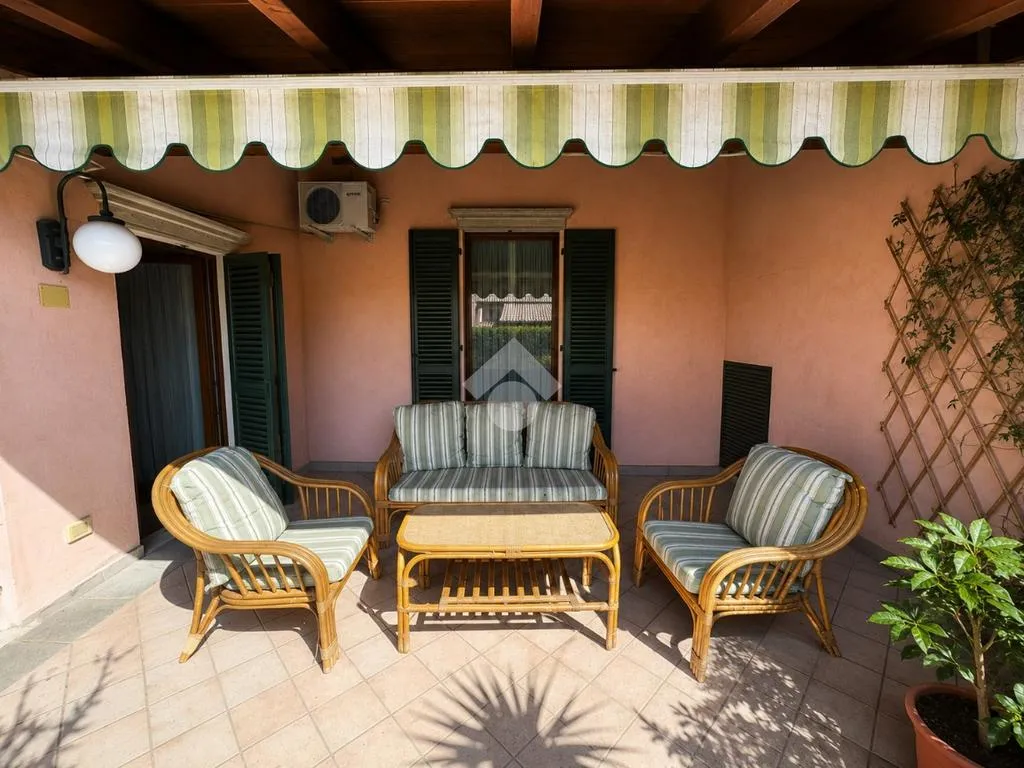 Terrazza - Apartment with Terrace in Brescia