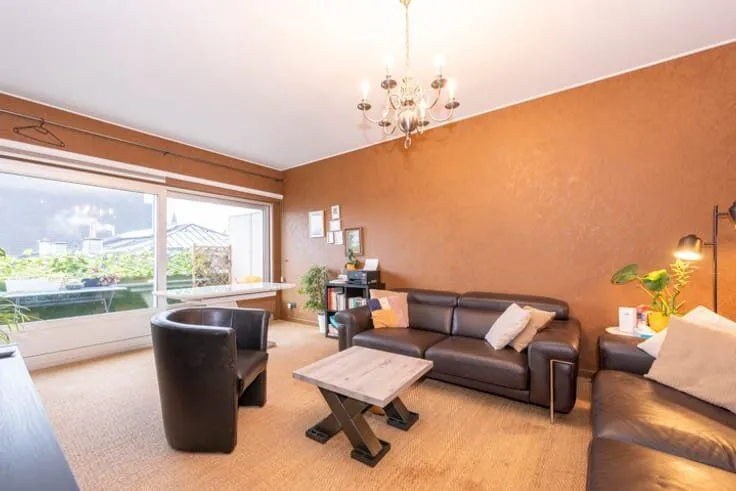 Séjour - Appartement 2 Chambres avec Terrasse au Centre d’Arlon