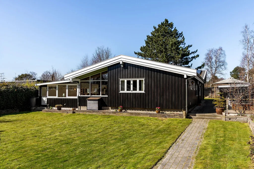 Jardin - Bjælkehus with Large Terrace in Hornbæk