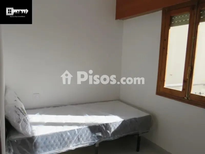 Chambres - Furnished Flat with Balcony in Benalúa
