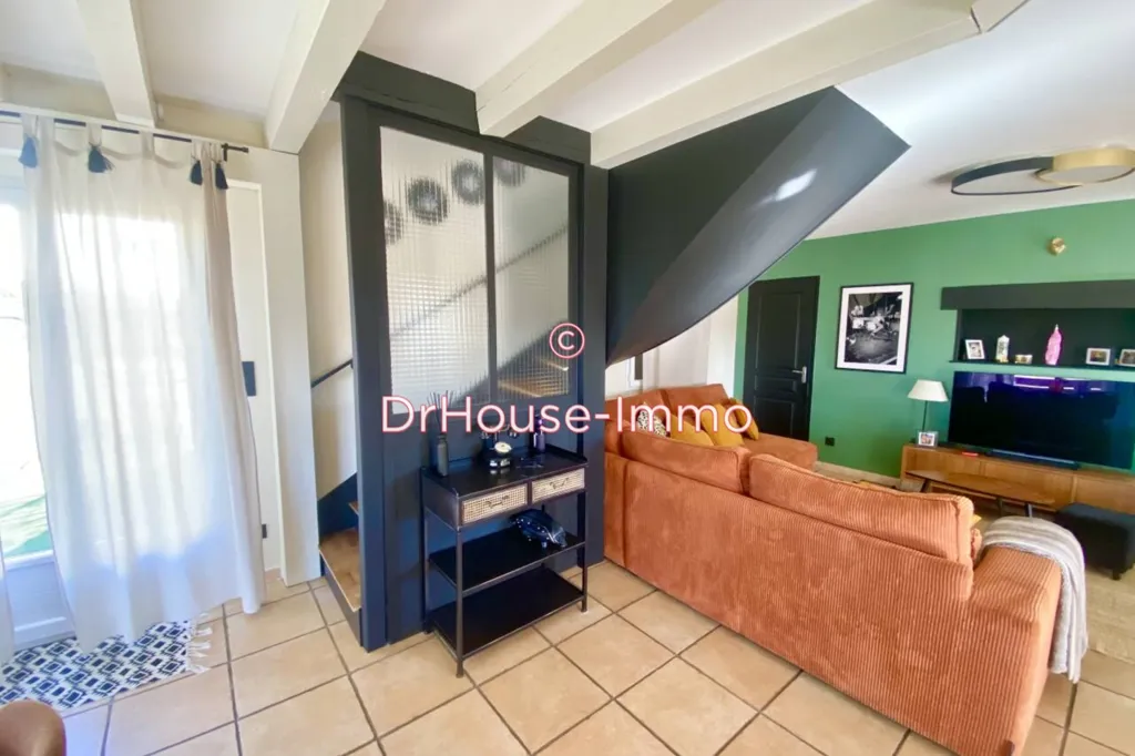 Séjour - Villa avec Vue Panoramique sur les Pyrénées à Carcassonne