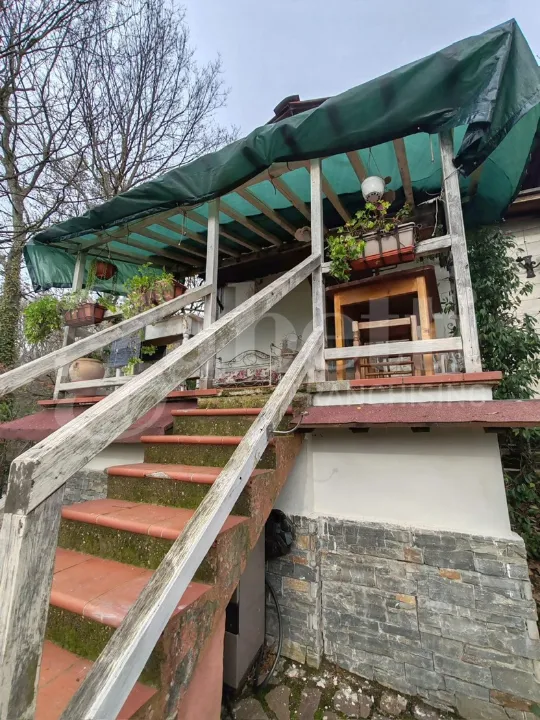 Terrass - Rustic House with Garden in Collesalvetti