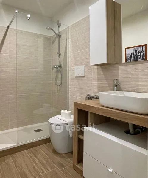 Bathrooms - Luxury Flat with Rooftop Pool in Turin