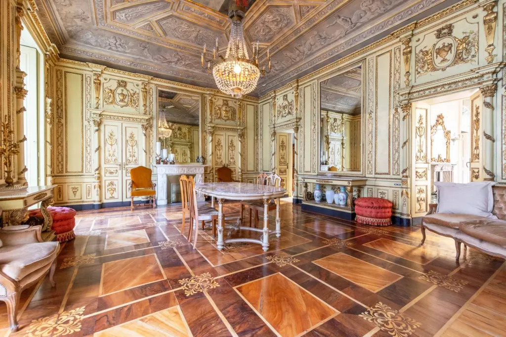Elutuba - Historic Apartment with Soppalco in Torino