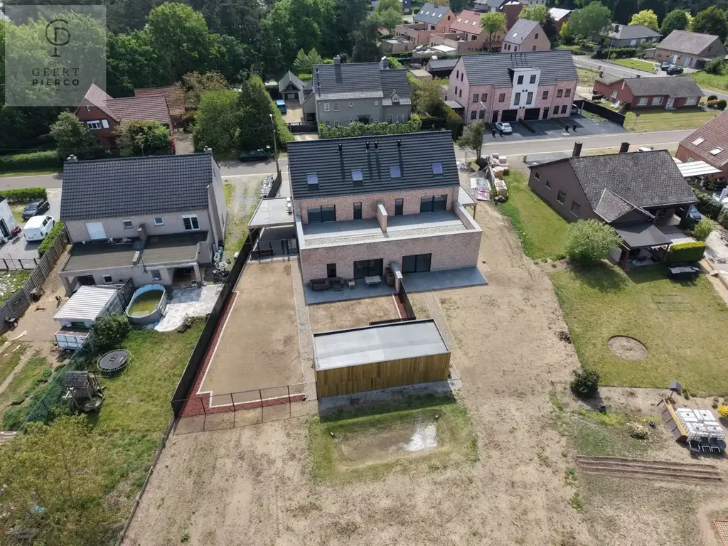 Vue aérienne - Duplex avec terrasse dans un projet exclusif