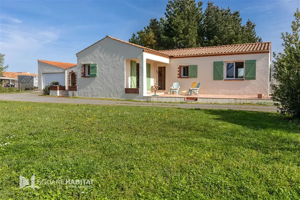 Extérieur - Maison avec Terrasses et Dépendance à Challans