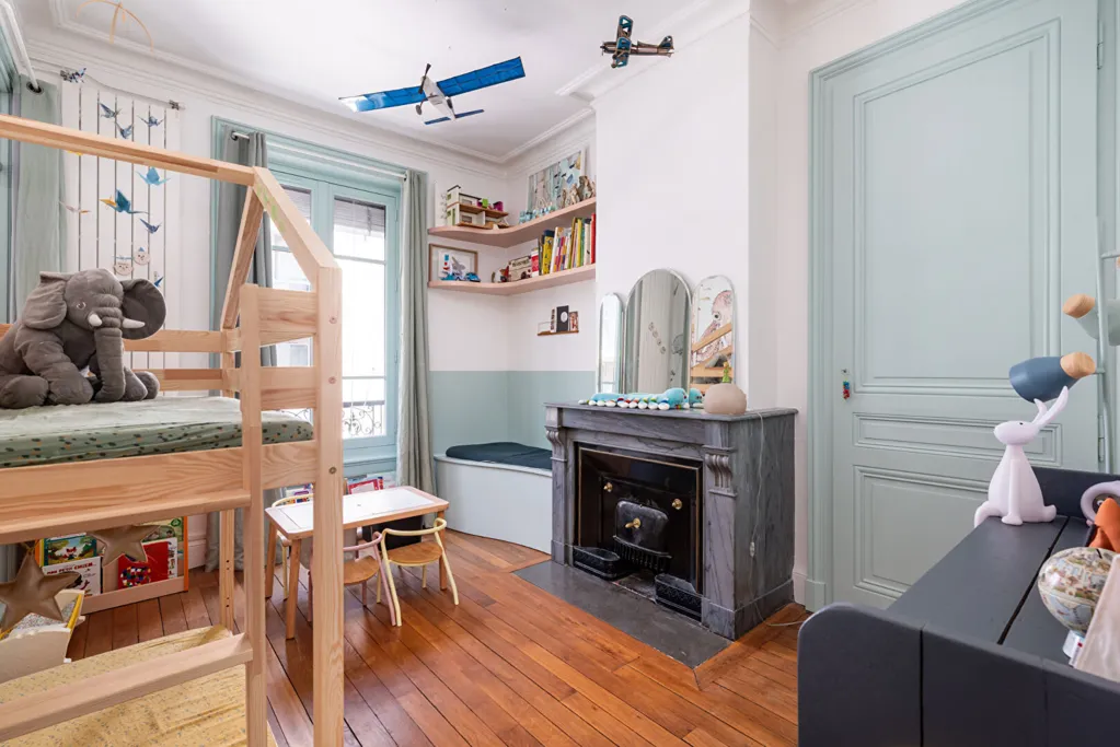 Chambres - Appartement Charmant avec Parquet au Quai du Rhône