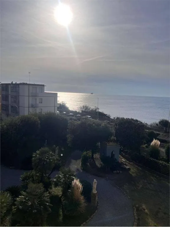 Rõdu - Luxury Flat with Sea View in Leghorn