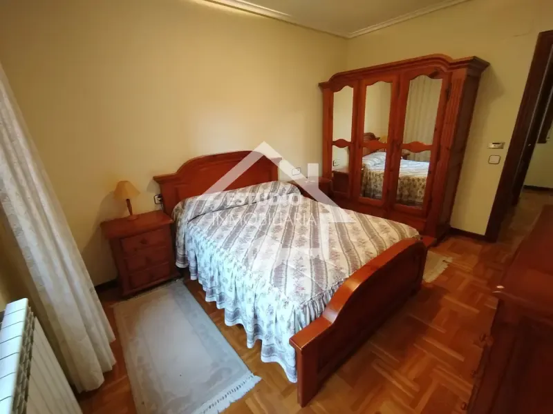 Camere da letto - Central Flat with Parking in Viana