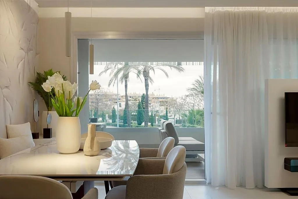 Söögituba - Luxury Flat with Pool in Marbella