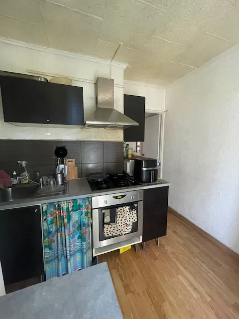 Cuisine - T3 avec Balcon et Parking à Marseille