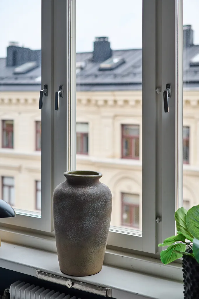 Toad - Apartment with East-Facing Balcony in Söder