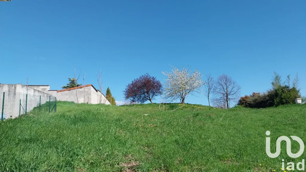 Aed - Constructible Plot with Parking in Rive-De-Gier