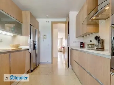 Cucina - Luxury Apartment with Marina Views in Sotogrande