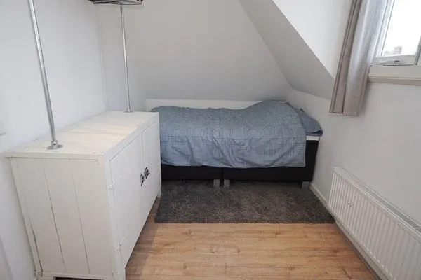 Magamistoad - Furnished Apartment with Balcony in Rotterdam