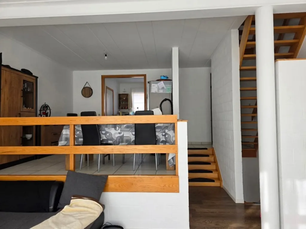 Elutuba - House with Professional Space in Rhode-Saint-Genèse