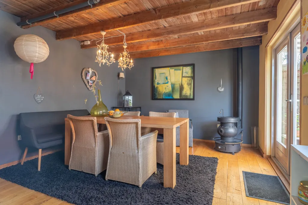 Dining Room - Detached House with Private Garden in Yerseke