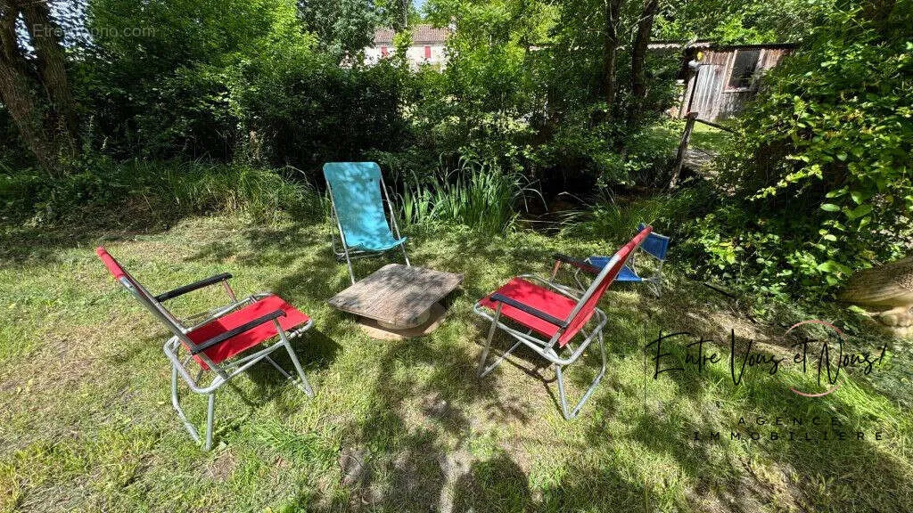 Aed - Historic House with Garden in Bazas
