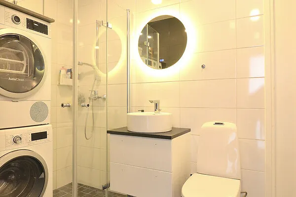 Salles de bain - Four-Bedroom House with Terrace in Tõrvandi
