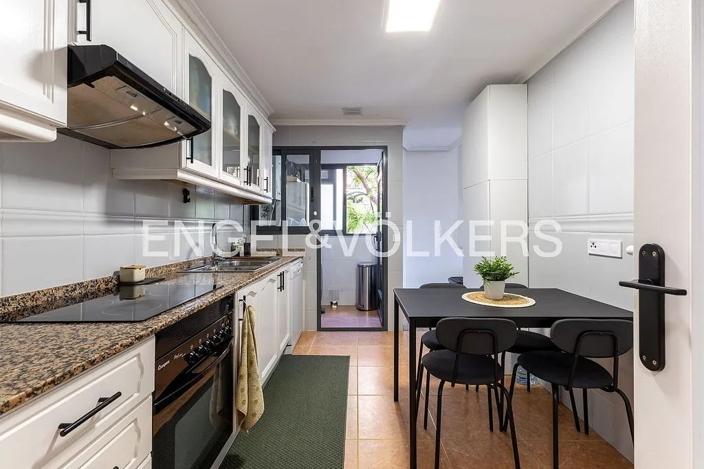 Cuisine - Duplex with Balcony in Sant Isidre
