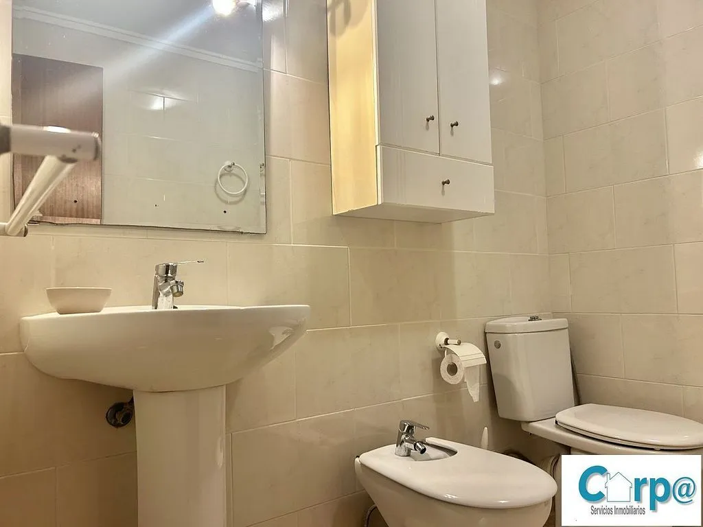Vannitoad - Apartment with Balcony in La Torre